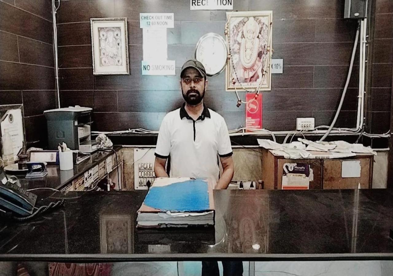 Hotel International Neelam Near New Delhi Railway Station Nueva Delhi Exterior foto